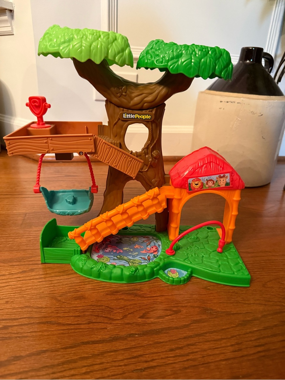 Fisher Price Little People Wildlife Train & Trek Treehouse Base
